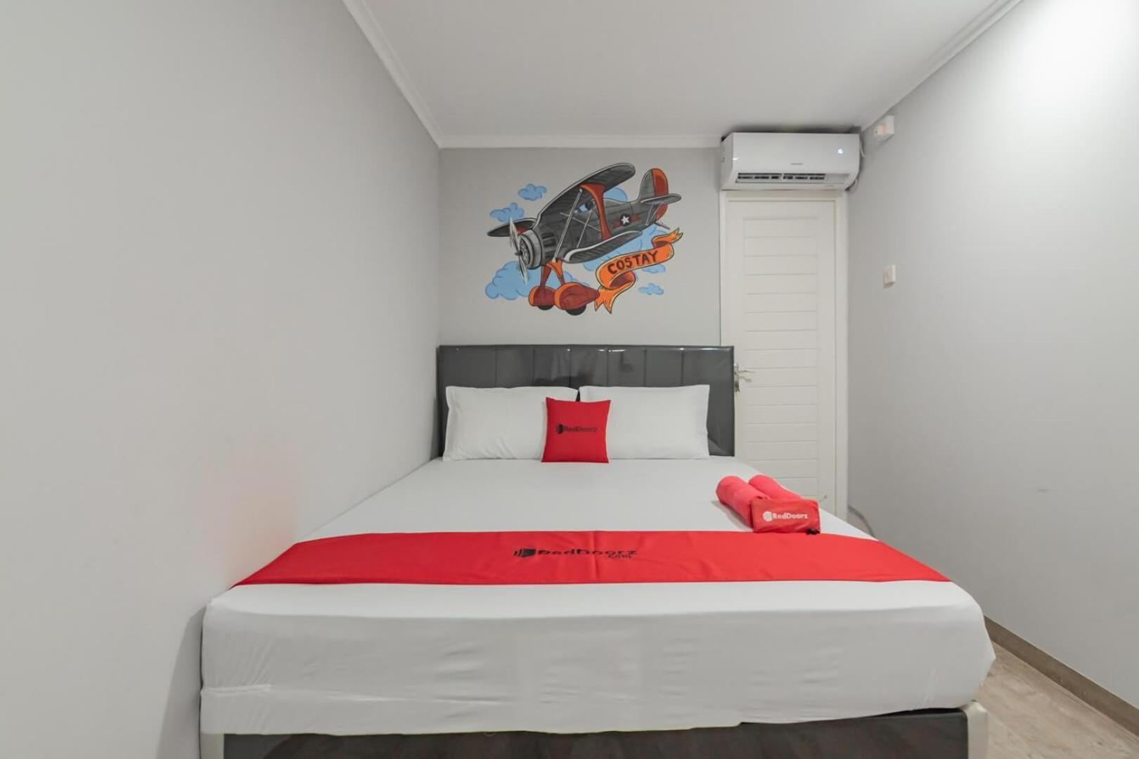 Reddoorz Plus Near Lembang Park & Zoo Eksteriør billede